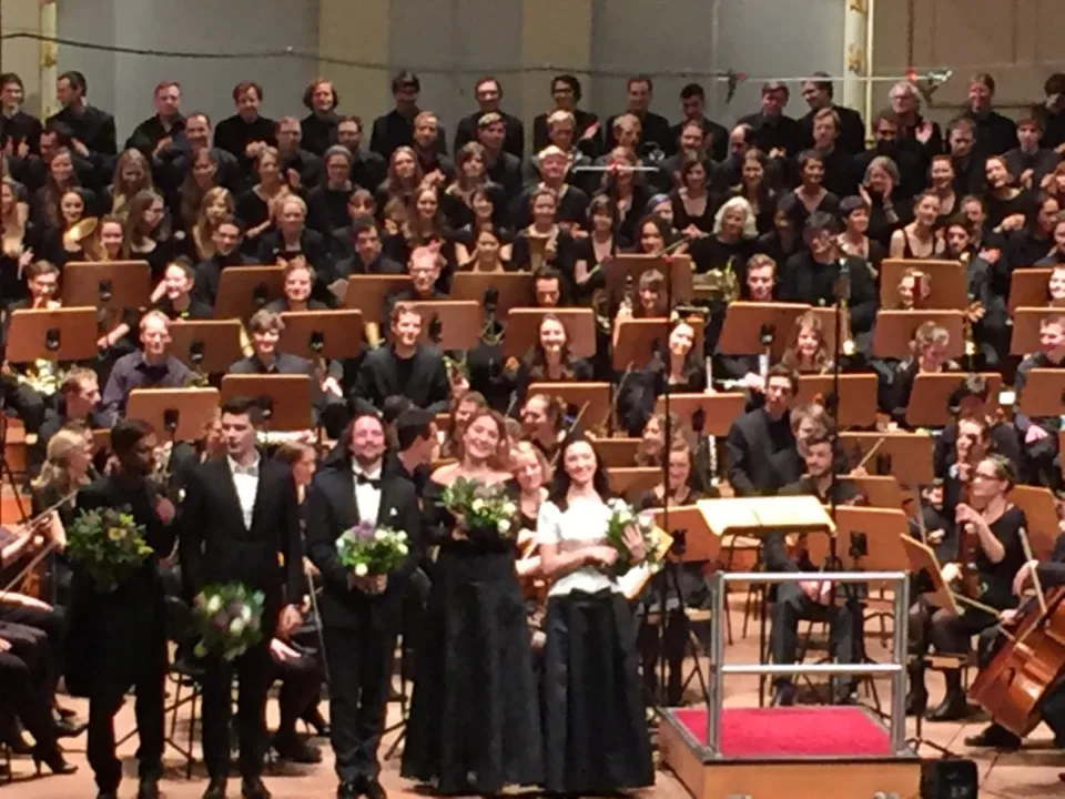 Erinnerung aus dem Kapitel Ksenia singt